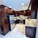 Large 4Bd Home In Orleans With Pool