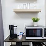 Modern Studio By Byward Market & Rideau Centre