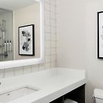 Delta Hotels By Marriott Ottawa City Centre