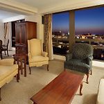 Holiday Inn & Suites Ottawa-Downtown