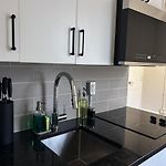Charming Loft In Sandy Hill Near U Ottawa