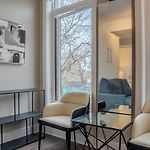 Modern Open-Concept Studio Minutes To Dt Ottawa