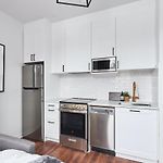 Parking Included- Studio In The Heart Of Ottawa