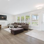 Beautiful Single Family Home In Ottawa