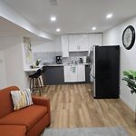 Elegant Basement Suite In Barrhaven, Ottawa