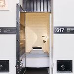 Saintlo Ottawa Jail Hostel