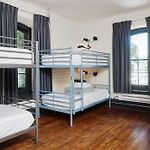 Saintlo Ottawa Jail Hostel