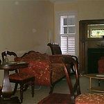 Australis Guest House