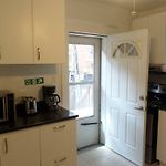 Beautiful, Clean, Quiet 2 Br-In Downtown Ottawa. Parking, Wifi And Netflix Included