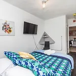 Prime Walk Location - Boutique 1Br - Byward Market!