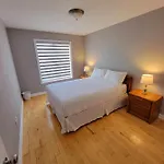 Cozy 3 Bedroom Town House 20 Min From Down Town And Airport