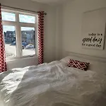 Guest house Place You Can Call !!! Near Airport