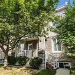 2Br Units With King Bed - Near To Byward Market