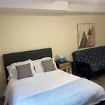 Byward Suites
