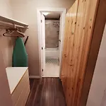 Beautiful 3 Bedroom House Apartment