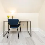 Modern 1Br Home - Heart Of Chinatown!