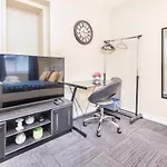 Modern 1Br Apartment - Heart Of Chinatown