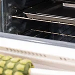 Downtown Ottawa - Bohemian Hideaway