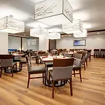 Holiday Inn Ottawa East By Ihg