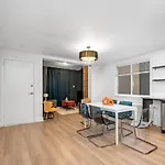 Downtown Ottawa Modern Gem