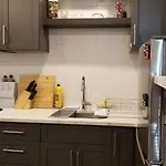 Tina's Place Apartment