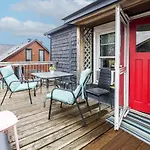 2Br Apartment With Private Rooftop Terrace