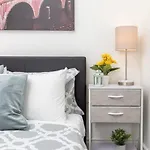Pet-Friendly Studio Apartment - Close To Chinatown