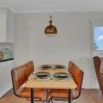 Farmhouse Cottage Feel Near The City