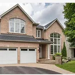 Golf Viwe House * Ottawa