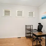 Fully Furnished 4 Bedroom House In Holiday home *