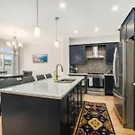 Holiday home Fully Furnished 4 Bedroom House In