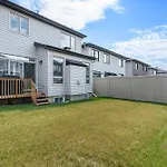 Fully Furnished 4 Bedroom House In Ottawa