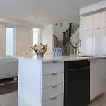 Holiday home Pleasure Ride Ottawa