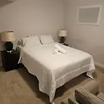 Homestay Awesome Ottawa