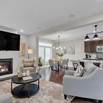 Luxurious And Beautiful, Ottawa