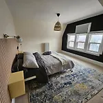 Ottawa Downtown Cozy Guesthouse