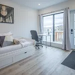 Private Unit In The Heart Of Ottawa, 3 Minutes To Downtown Ottawa