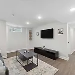 Modern 3Br Suites