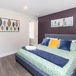 Pet-Friendly 2Br Condo - Near The University