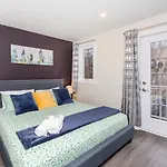 Pet-Friendly 2Br Condo - Near The University