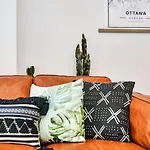 Heritage Home In Prime Byward Market Location