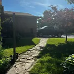 Nature Retreat In The City Guest house Ottawa