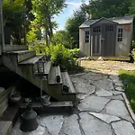Guest house Nature Retreat In The City Ottawa