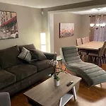 Big Room,25