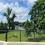Manotick