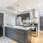 Pet Friendly - 1br Newly Renovated