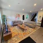 Byward-Market Luxury Guesthouse