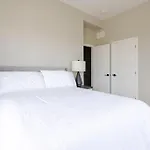 Stonebridge Golf Nest Apartment Ottawa