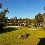 Manotick