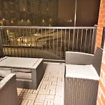 Minimum One Month - With Ensuite Bathroom In Fairly New 2 Rooms, 2 Bathrooms * Ottawa